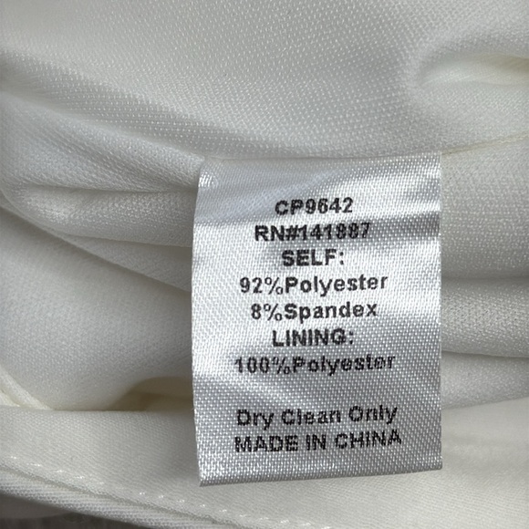 TCEC | DARLING Ric Rac Trim Shorts, Size M - Picture 6 of 10